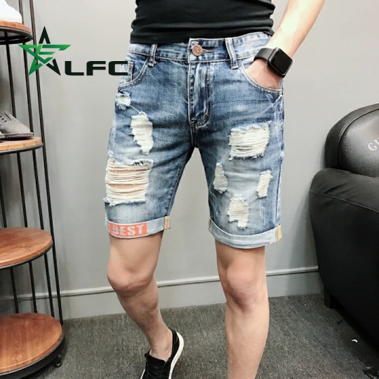 QUẦN LỬNG JEANS RÁCH CHỮ