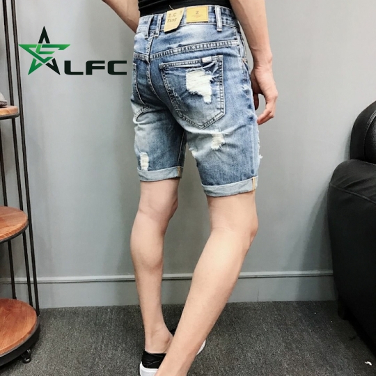 QUẦN LỬNG JEANS RÁCH CHỮ